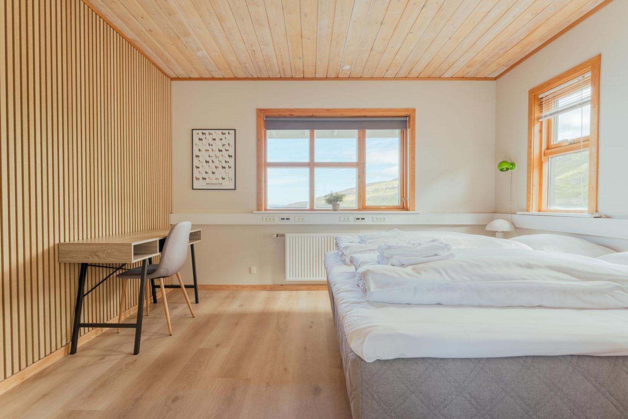 A Tromini Guesthouse Tórshavn Extérieur photo