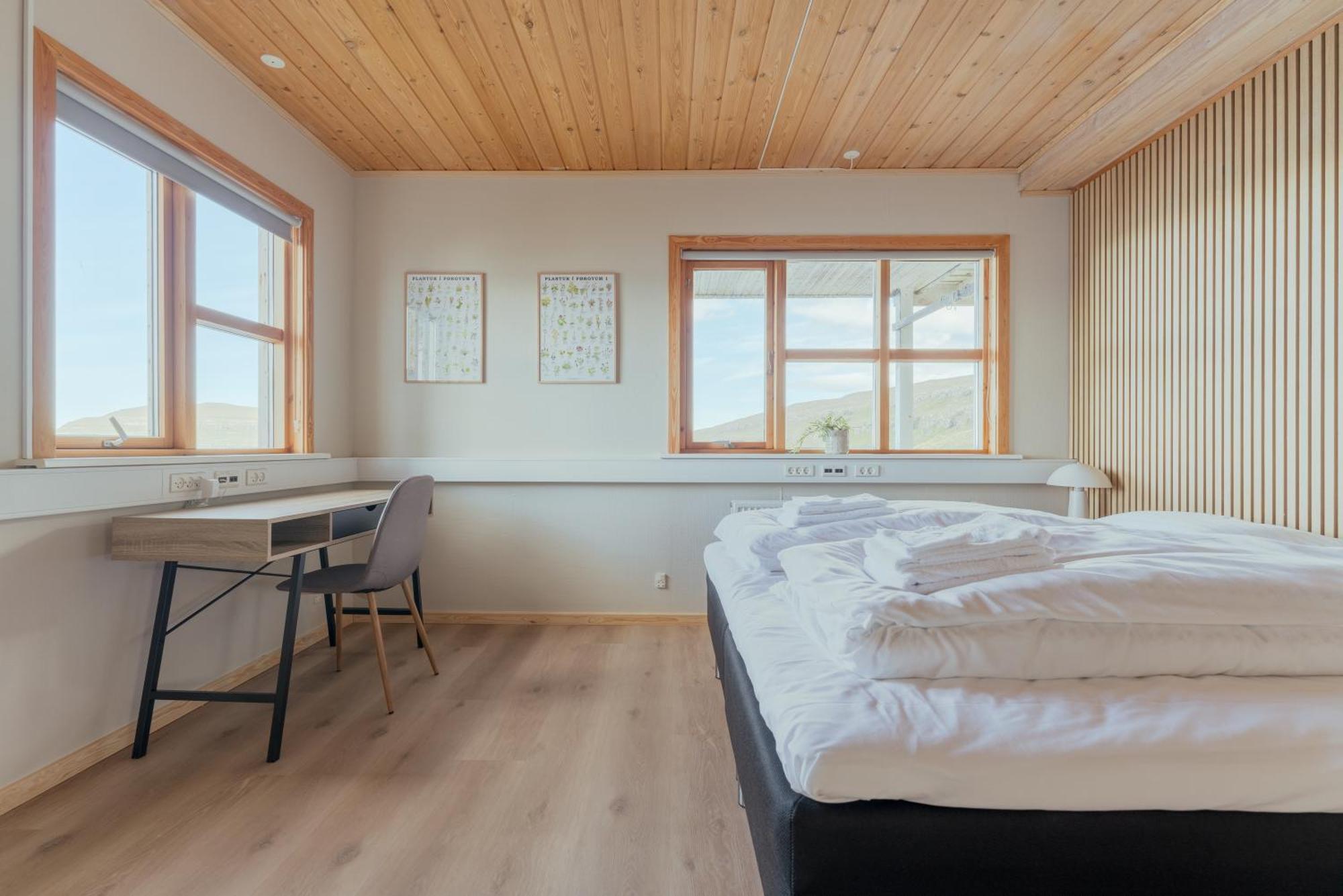 A Tromini Guesthouse Tórshavn Extérieur photo